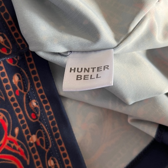 Hunter Bell Navy and Red Print Turtleneck size Small - Picture 5 of 6